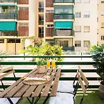 Sunnyland Cristianos Apartman *